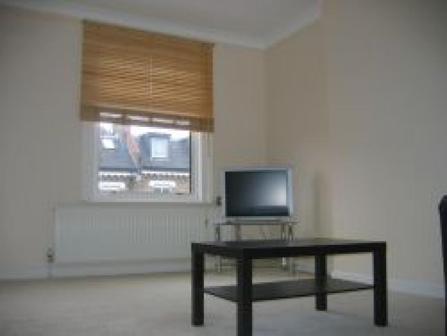 			1 Bedroom, 1 bath, 1 reception Flat			 St.Julians Road, KILBURN